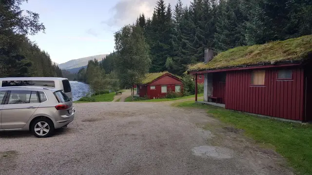 Tunet ved hyttene